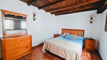 2 Schlafzimmer, Bügeleisen/Bügelbrett, Reisekinderbett, kostenloses WLAN