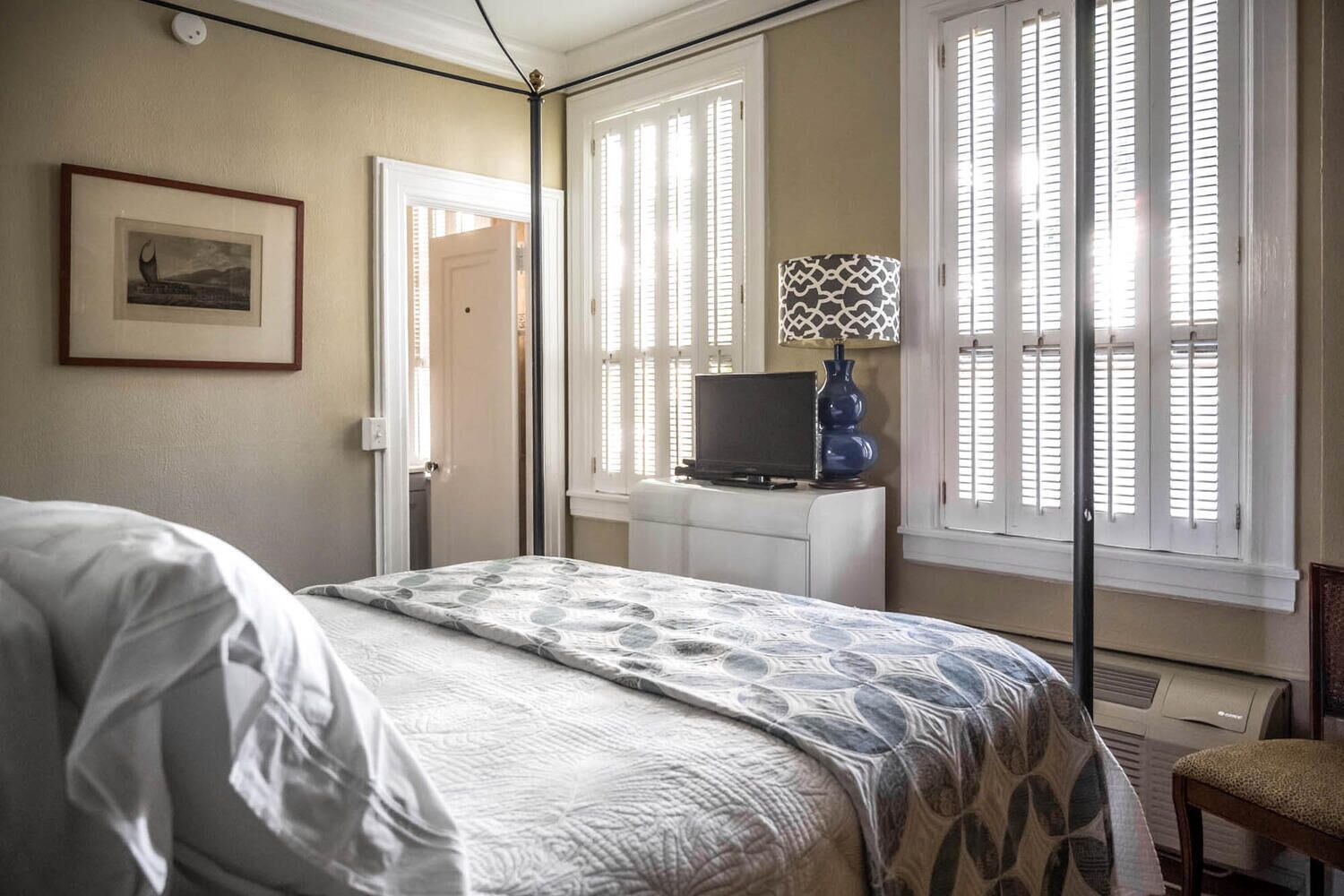 1 bedroom, WiFi (free), bed sheets