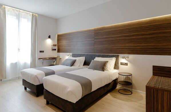 Superior Double or Twin Room | Premium bedding, down duvets, pillow-top beds, minibar