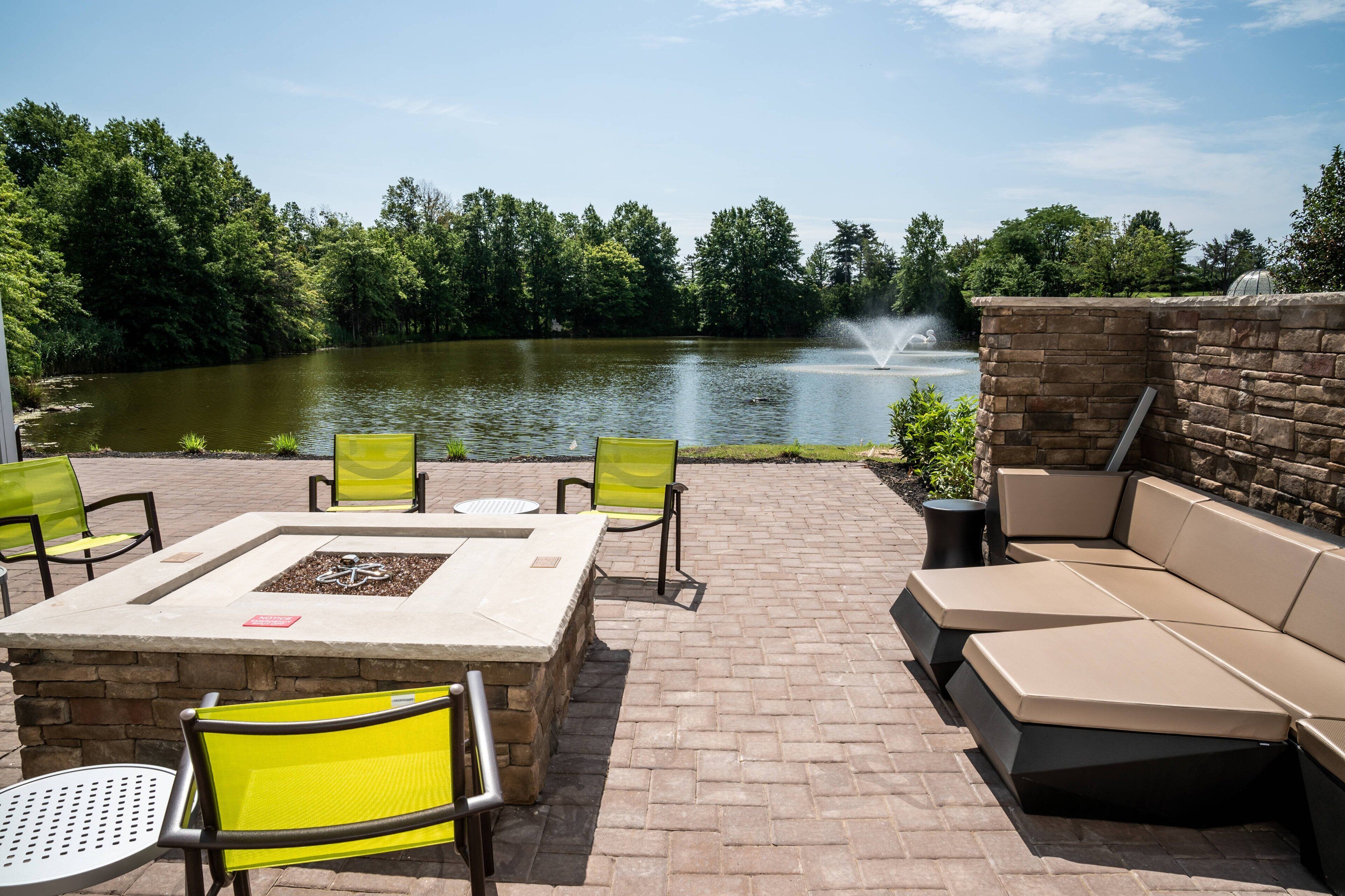 SpringHill Suites by Marriott Woodbridge in Somerset, United States