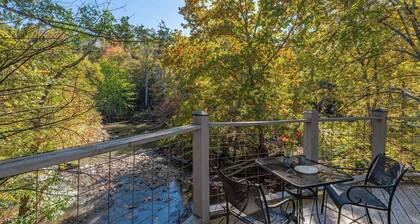 Prime Location, Walk to Town, Pet Friendly