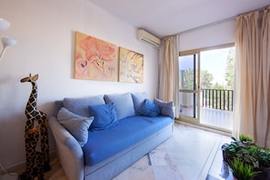 Living area - Romana Playa 725 (Marbella)