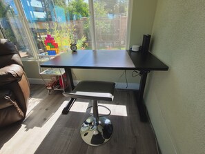 Interior - Escape to a Stylish-Villa in North Hollywood with  private garden & jacuzzi  (Los Angeles)