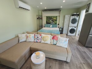 1 多间卧室、熨斗/熨衣板、免费 WiFi、床单