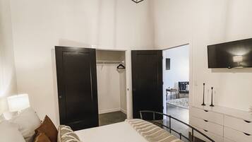 2 chambres, fer et planche Ă repasser, lit parapluie, Wi-Fi