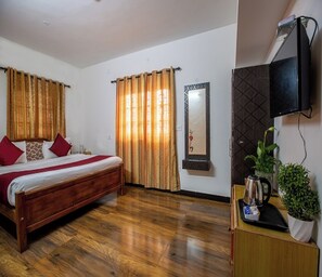 Cottage dành cho gia đình | Bộ đồ giường kháng dị ứng, bàn, truy cập Internet không dây miễn phí