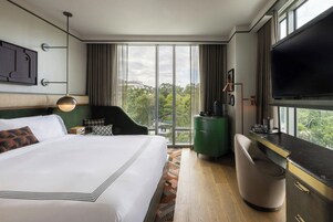 Down comforters, minibar, in-room safe, desk