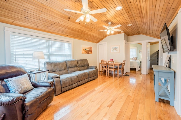 Welcome to our Cottage!