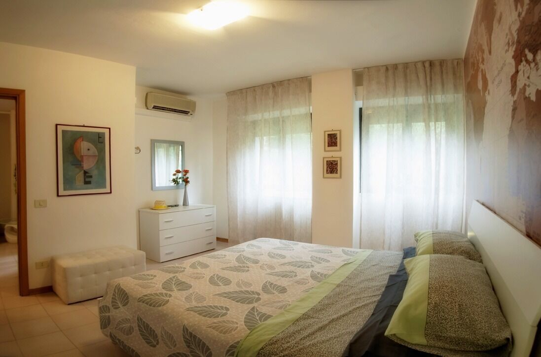 1 camera, ferro/asse da stiro, Wi-Fi gratuito, lenzuola