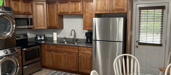 Cute Country Stay! Convenient to Williamsburg!