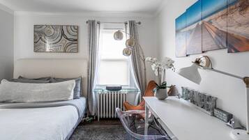 7 habitaciones, escritorio, tabla de planchar con plancha y wifi gratis