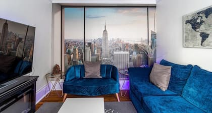 The Fred Deluxe 7 BR by I95, Train, HarborVw, Stamford Beaches & Workspace