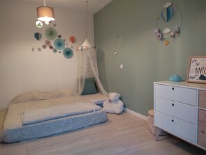 3 bedrooms, iron/ironing board, free WiFi, bed sheets - Jolie Maison vue mer (Saint-Denis)