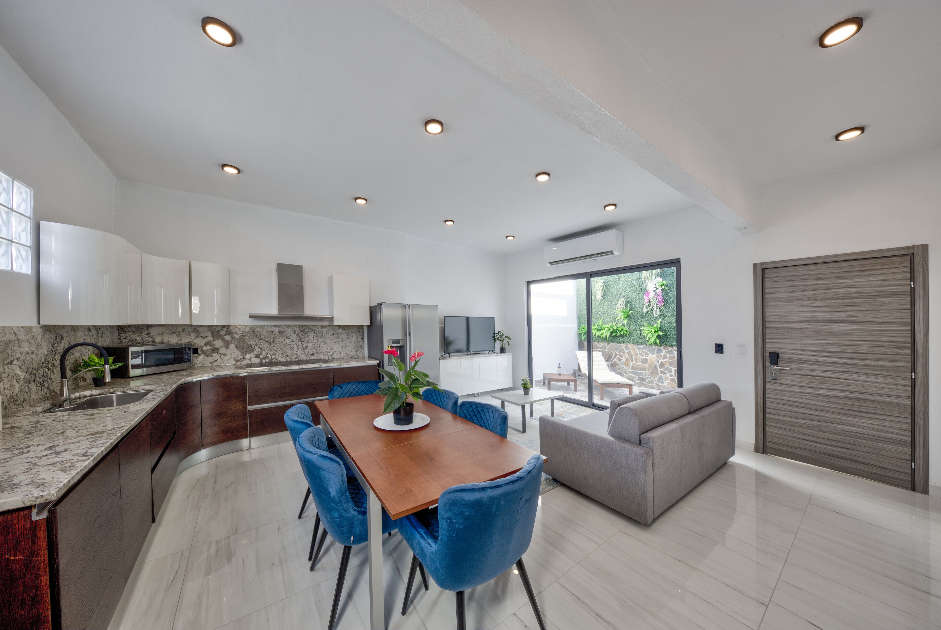 presidential penthouse | living area | 43-inch tv with cable channels