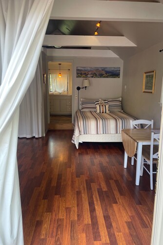 The Guest Cottage in Lake City