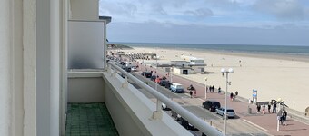 Appartement vue mer et Plage sur Lesplanade