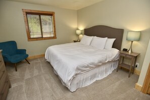 3 bedrooms, WiFi, bed sheets