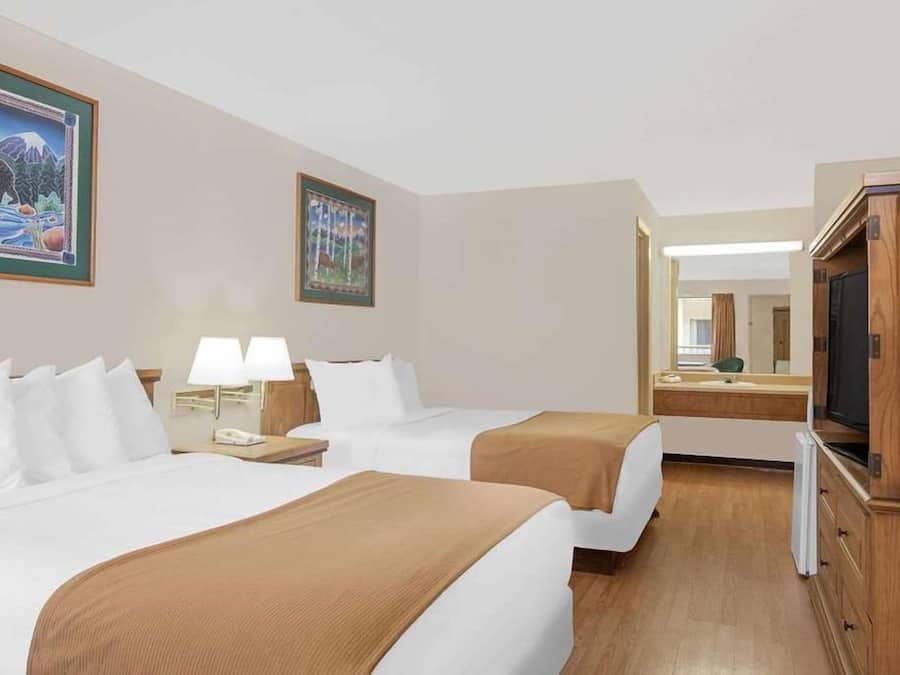 Ferro/asse da stiro, Wi-Fi gratuito, lenzuola