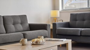 Smart TV - Apres 9 is a comfortable 3 bedroom apartment (Jindabyne)
