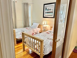 2 Schlafzimmer, Bügeleisen/Bügelbrett, kostenloses WLAN, Bettwäsche