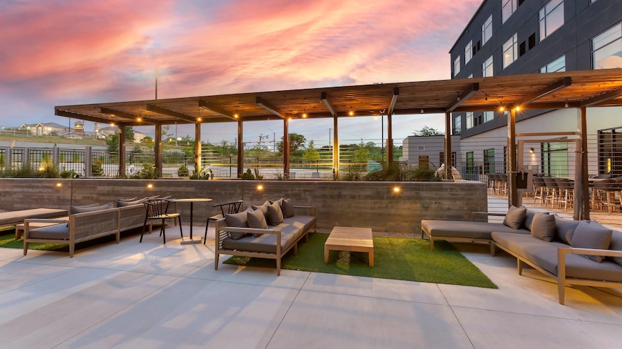 Cambria Hotel Austin Airport