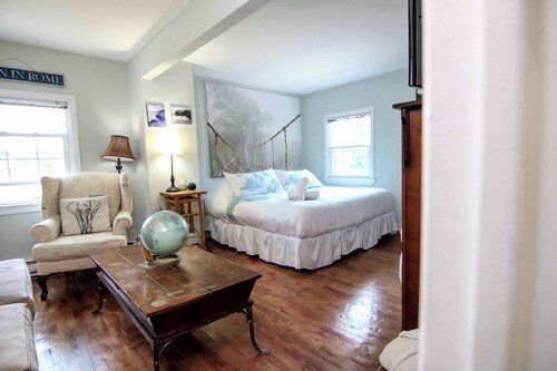 The Journey Suite | The Jypsy Inn