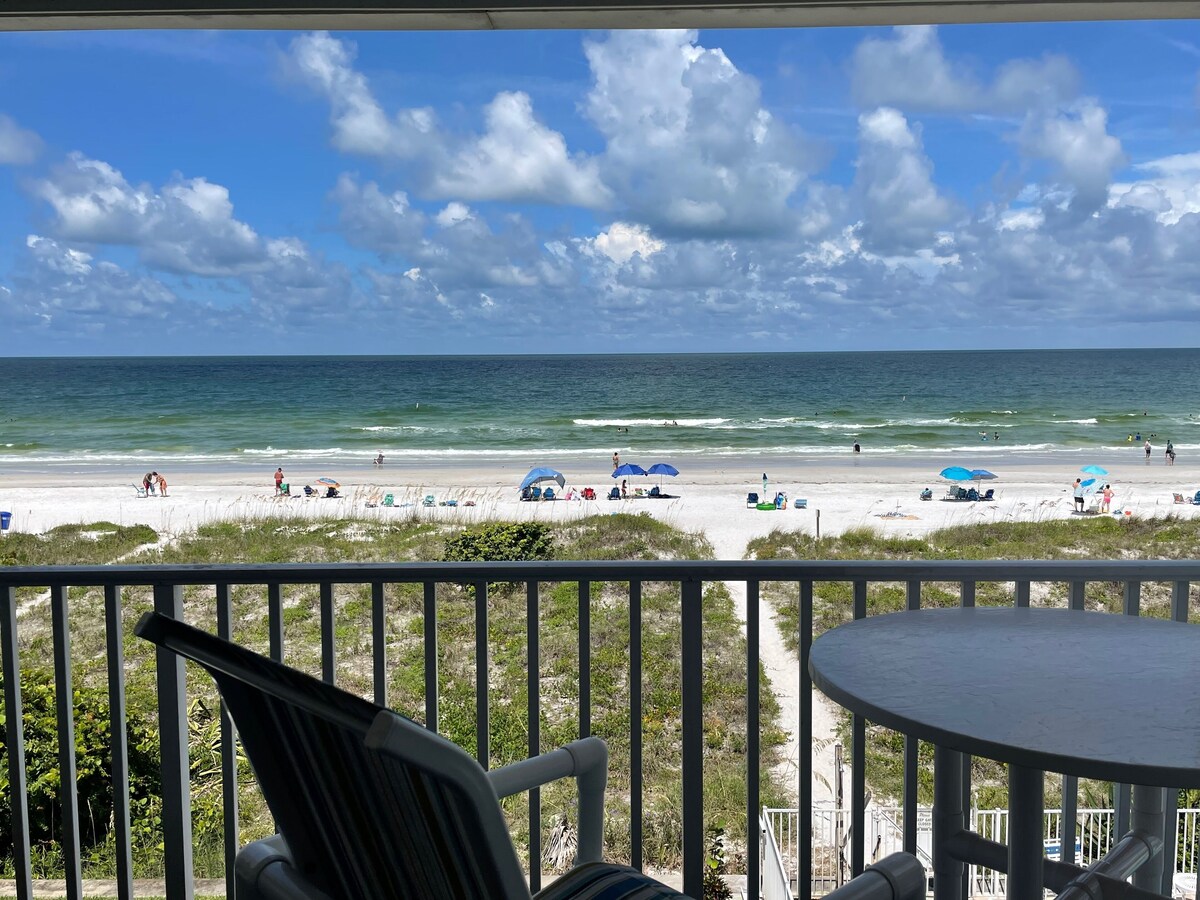 Come for the Beach, Stay for the Food! Sea Isle Villas, Indian Rocks