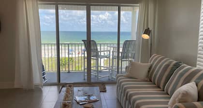 Come for the Beach, Stay for the Food! - Private elevator - Sea Isle Villas, IRB