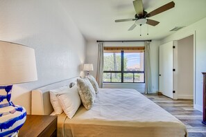 2 chambres, fer et planche à repasser, Internet gratuit, draps fournis