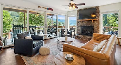 Tennessee Riverfront Cottage, HOT TUB on 3 Acres