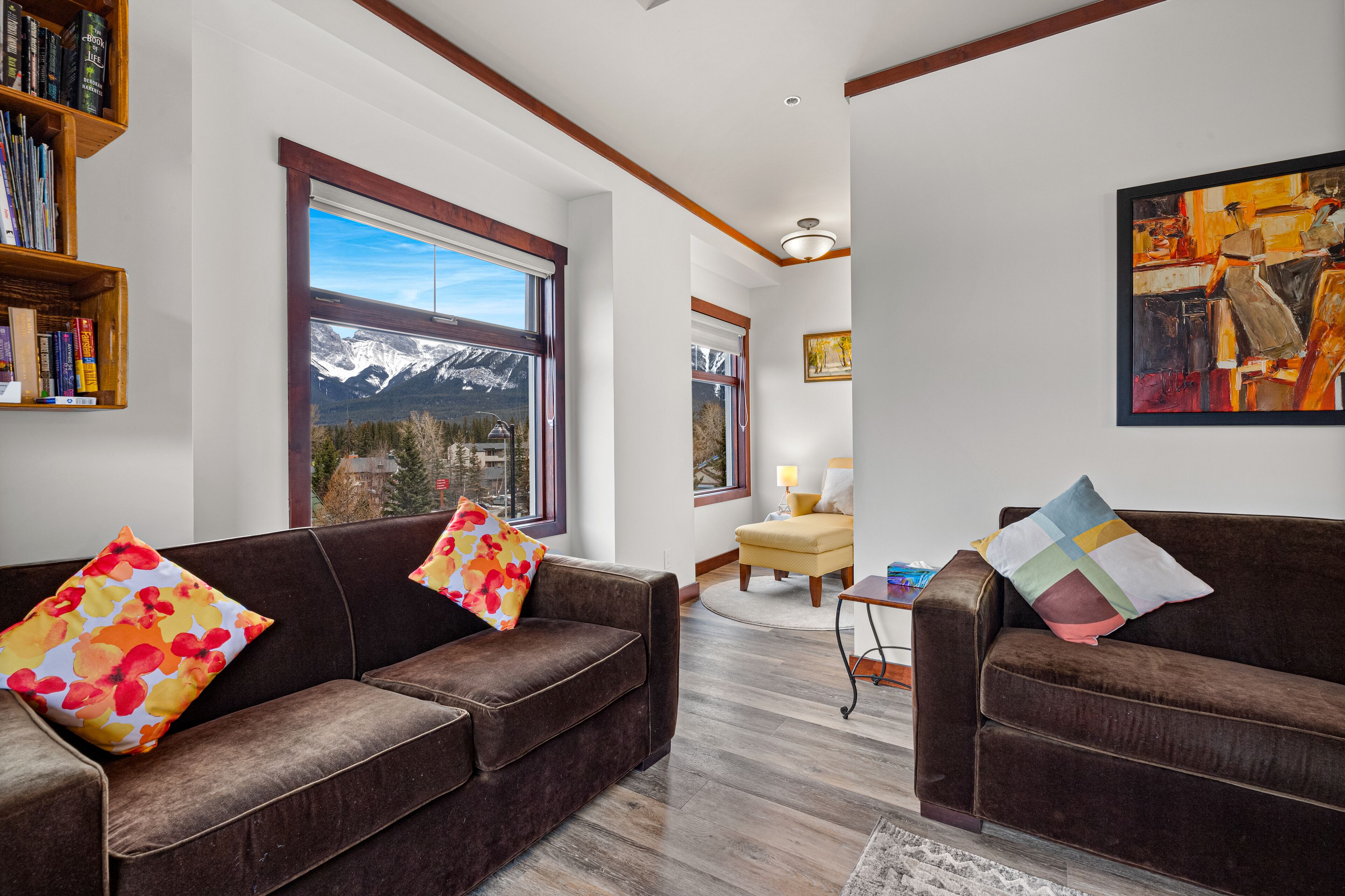 智能电视、壁炉