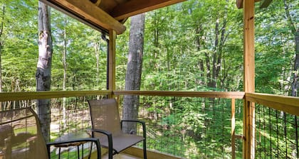 Ohiopyle Luxury Treehouse