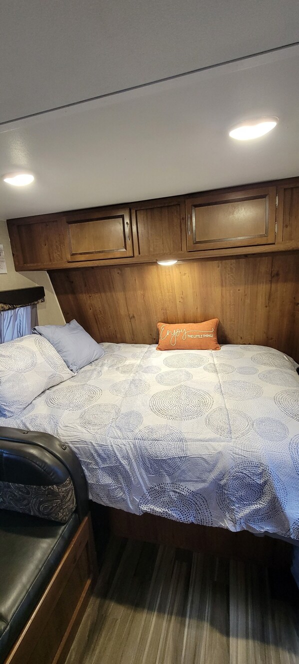 1 makuuhuone, ilmainen Wi-Fi, vuodevaatteet