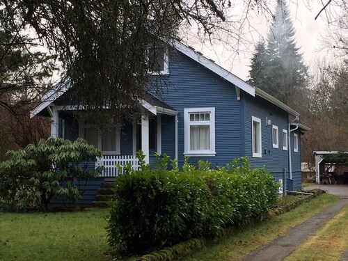 Creekbanks Cottage - a nature-lover's retreat