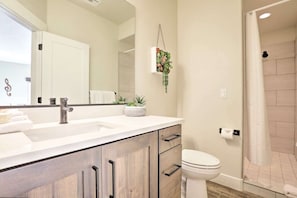 Hair dryer, towels, soap, shampoo