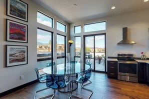 Dining - Upscale Penthouse in Heart of Downtown Whitefish! (Whitefish)