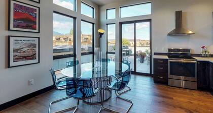 Upscale Penthouse in Heart of Downtown Whitefish!