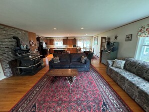 Smart TV - Goose Rocks Beach Family Vacation House ! (Kennebunkport)