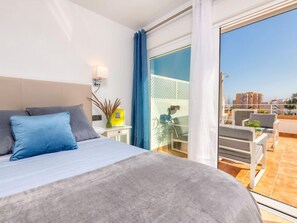 2 habitaciones, tabla de planchar con plancha y internet gratis 
