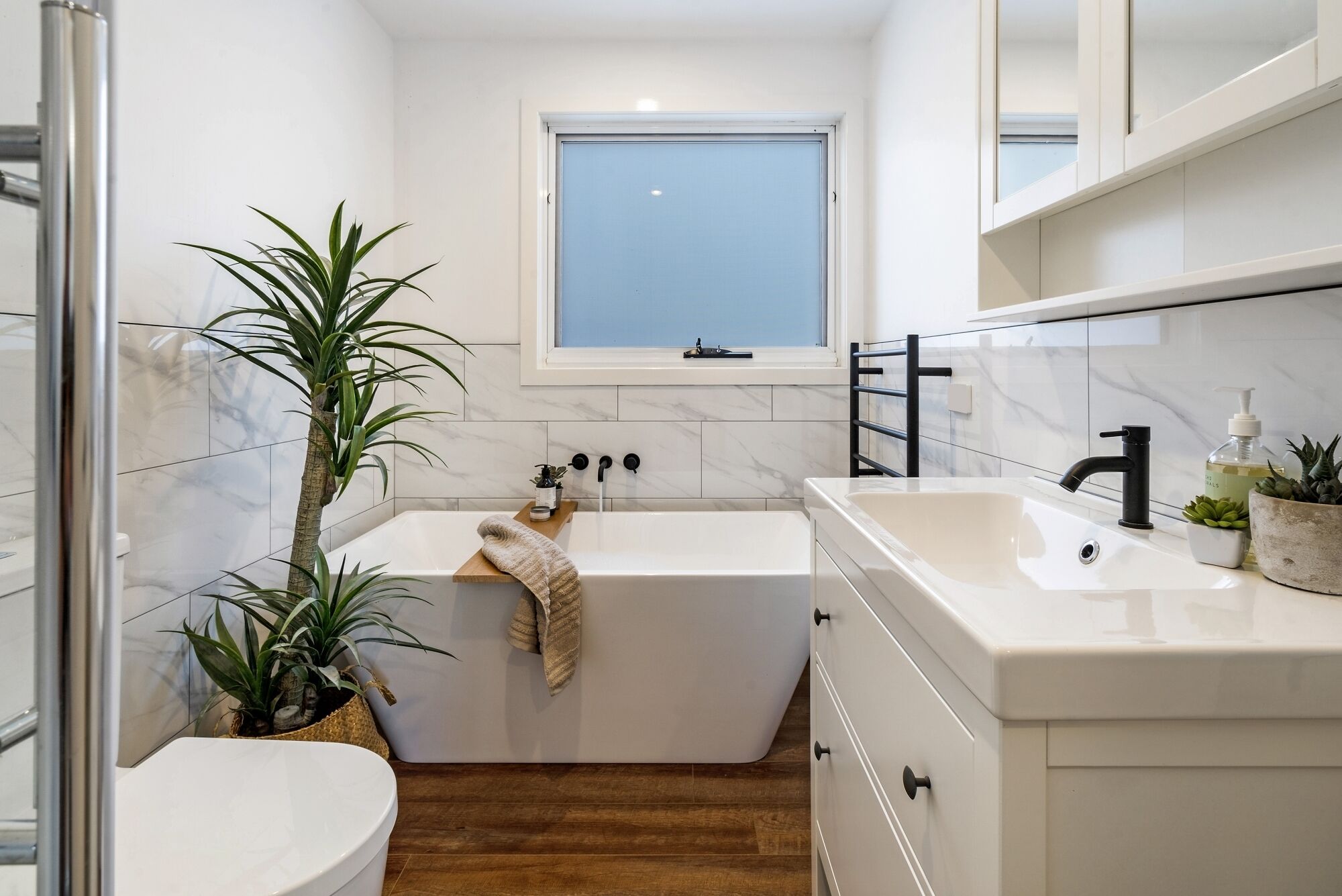 Vista Del Porto  -   Ocean bay views  Entire house  Sleeps 12  — image 23