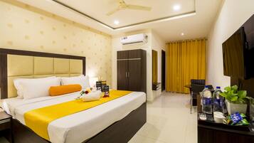 Luxury Double Room | Individually furnished, desk, laptop workspace, free WiFi