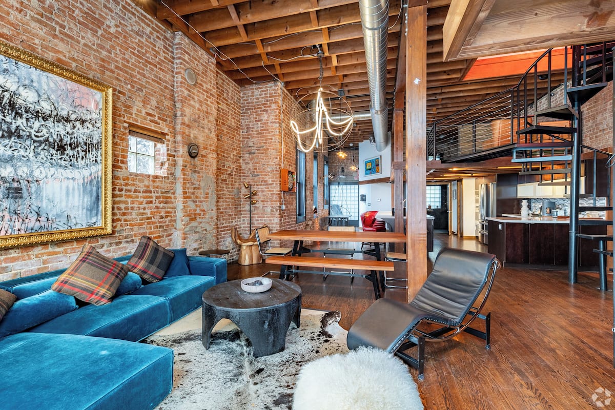 Klee House | Living area | 65-inch flat-screen TV with cable channels, TV, Netflix