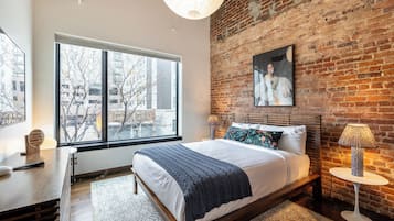 Habitación | Ropa de cama de alta calidad, edredón y camas con pillow-top