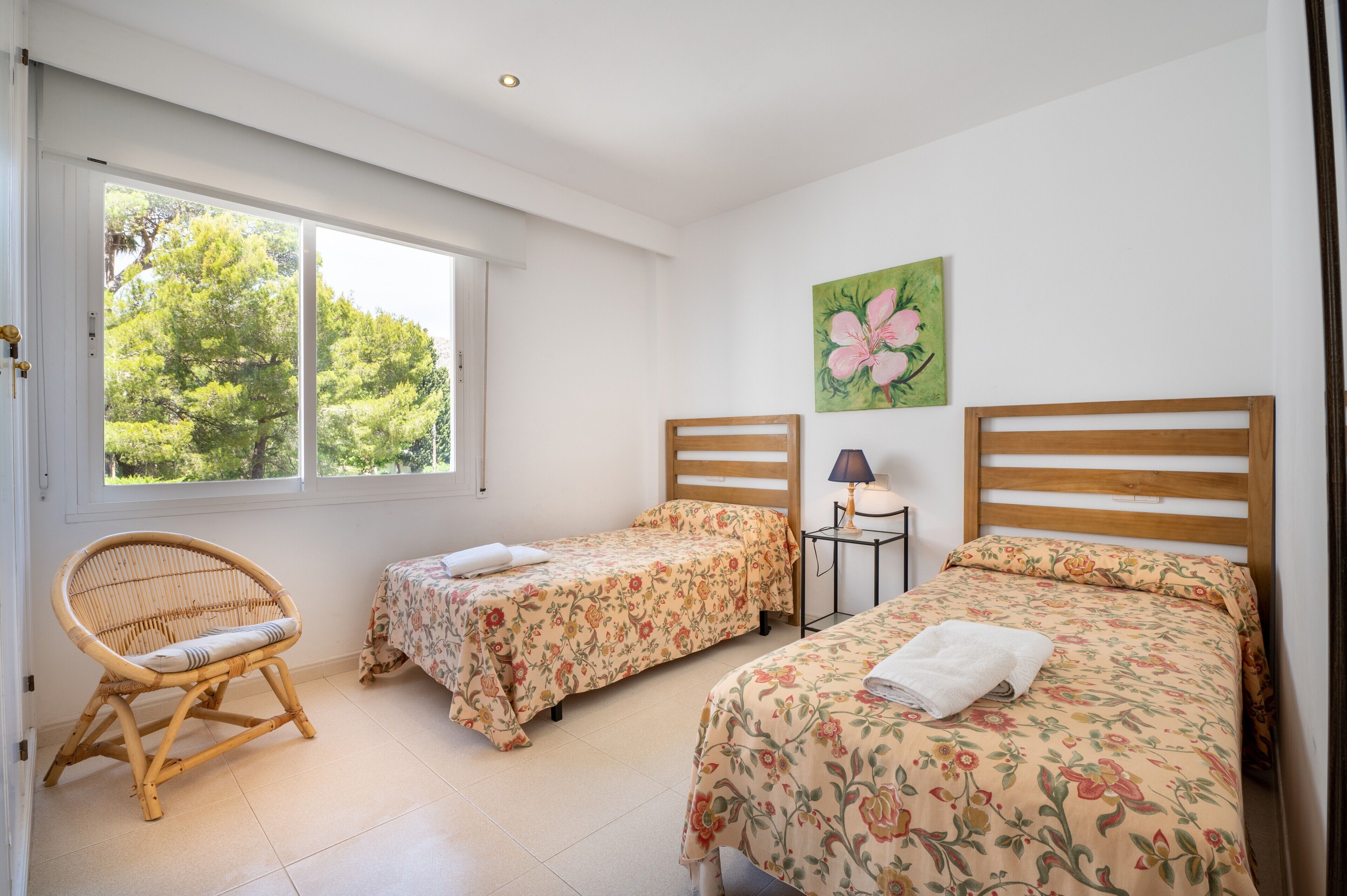 3 chambres, fer et planche à repasser, Wi-Fi gratuit, draps fournis