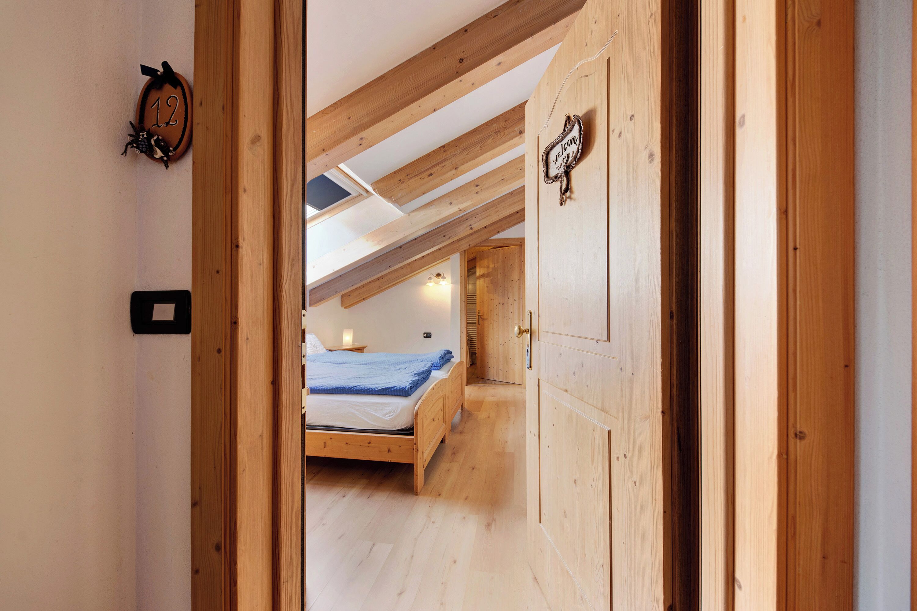 1 多间卧室、熨斗/熨衣板、免费 WiFi、床单