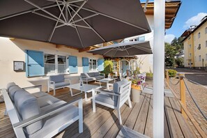 Terrace/patio - Apartment "Residence Montebel Bilocale" with Mountain View, Garden & Terrace (Tesero)