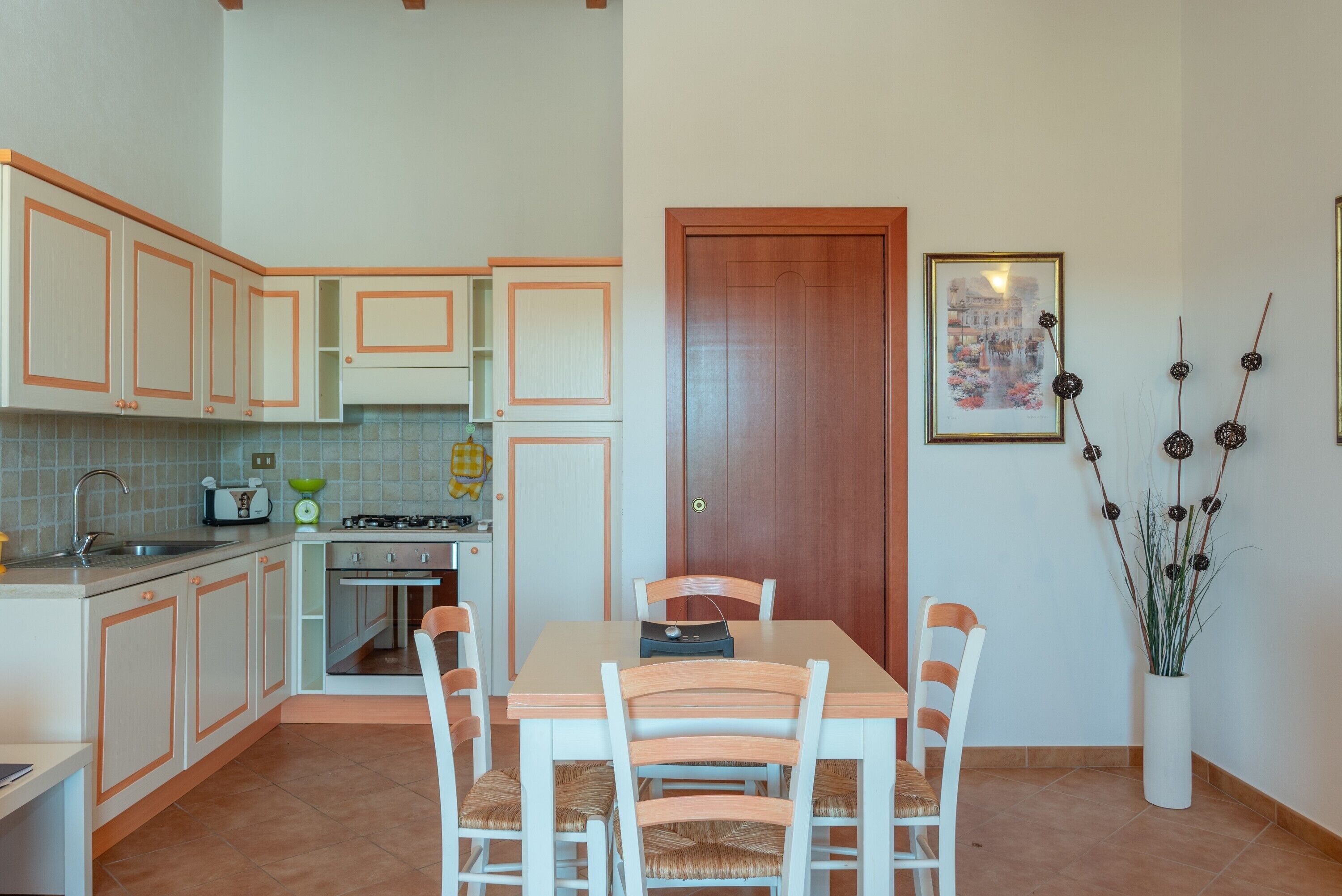 Kühlschrank, Ofen, Herdplatte, Geschirrspüler