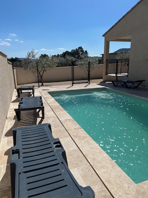 Piscine extérieure