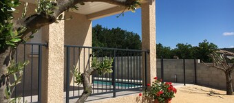 Les Mûriers Ardèche private fenced pool air-conditioned quiet space countryside