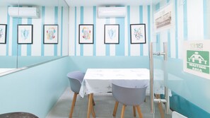 Meeting facility - Reddoorz Plus at 1318 Residences (Manila)